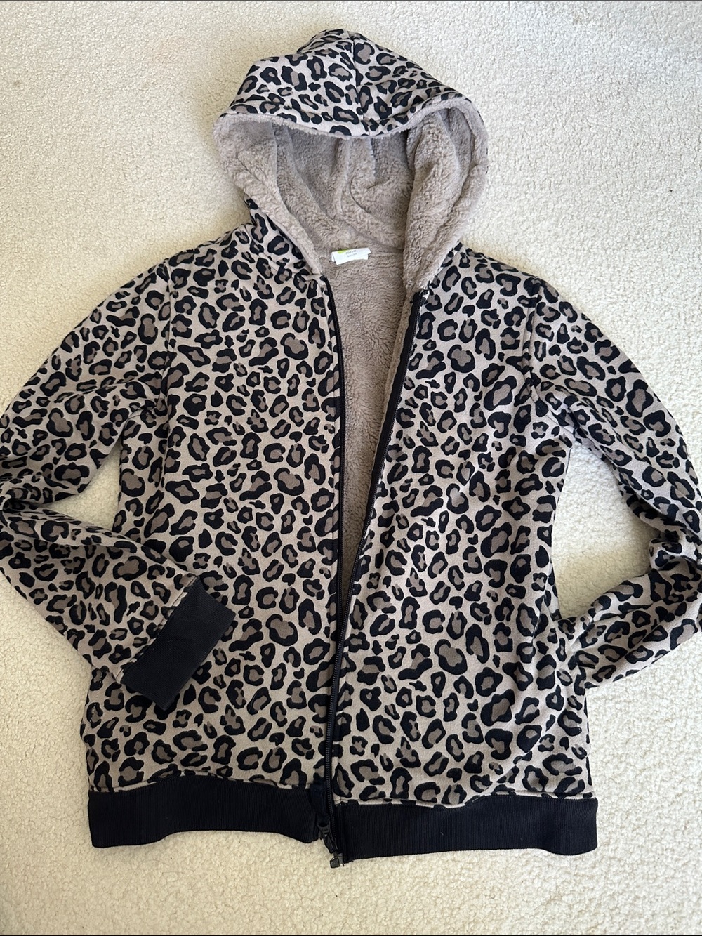Kids jacket - fuzzy lining with leopard print